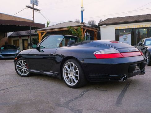 Used 2004 Porsche 911 Carrera 4S image 4