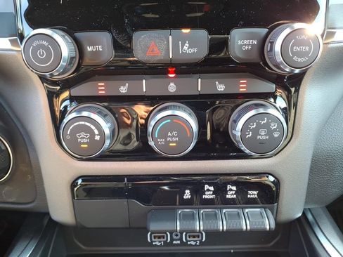 New 2026 RAM 1500 Big Horn w/ Night Edition AWD/4WD image 22