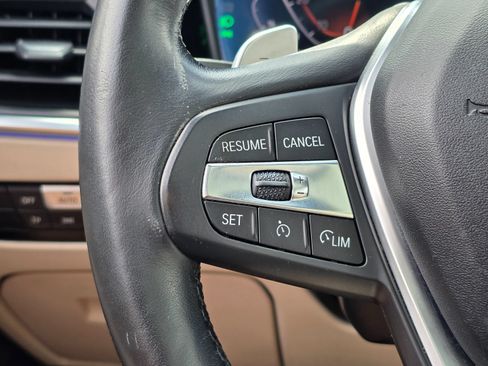Used 2019 BMW 330i Sedan w/ Premium Package RWD image 27