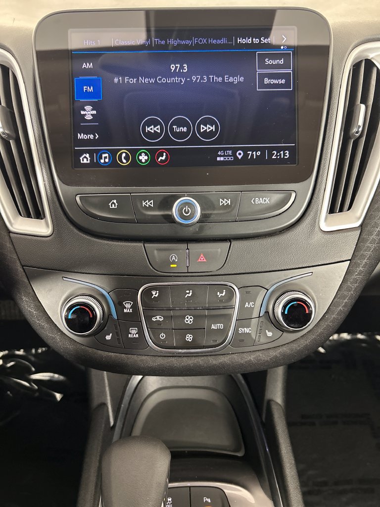 Used 2025 Chevrolet Malibu LT FWD image 14