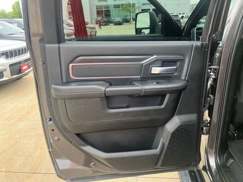 Certified 2025 RAM 2500 Big Horn AWD/4WD image 22