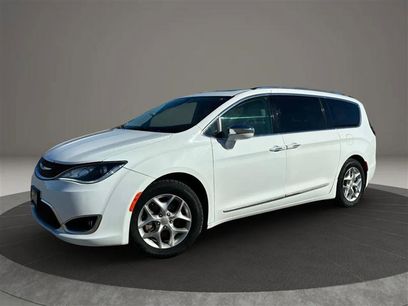 Used 2019 Chrysler Pacifica Limited