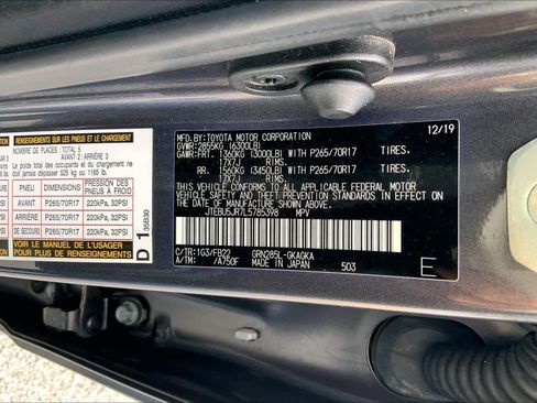 Used 2020 Toyota 4Runner SR5 image 30