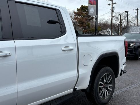 Used 2023 GMC Sierra 1500 AT4 w/ Technology Package AWD/4WD image 7