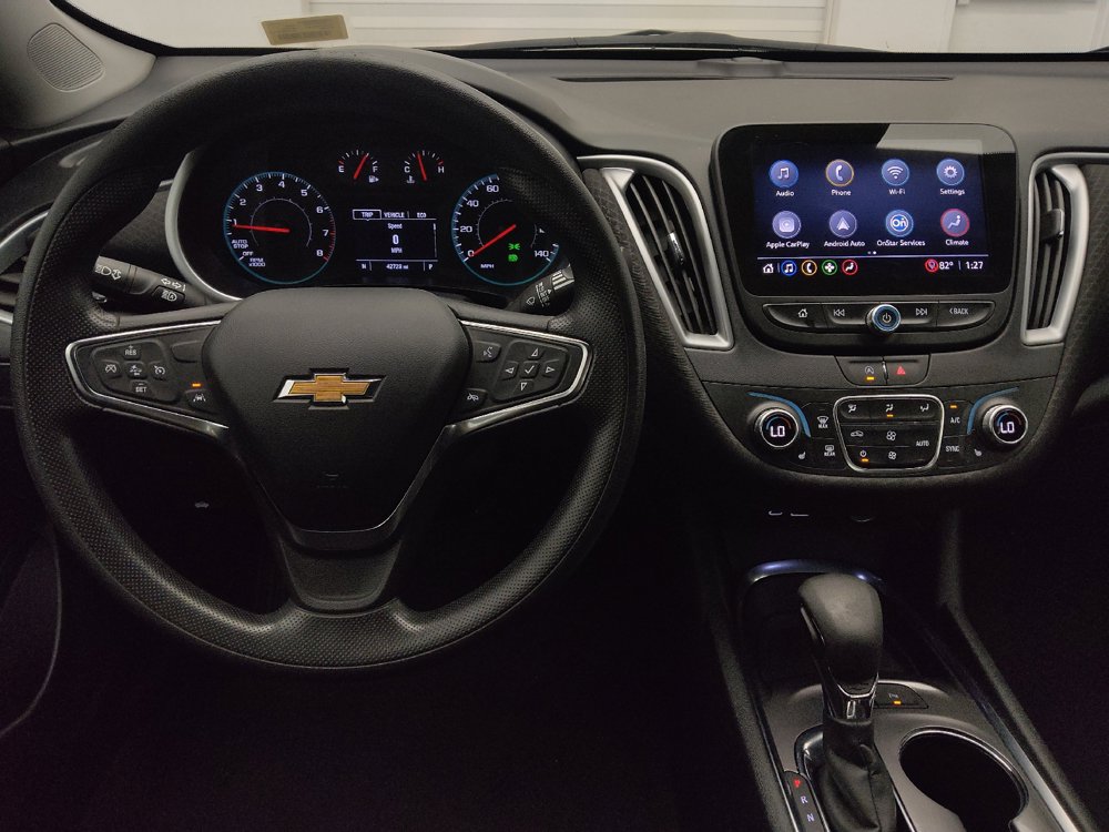 Used 2025 Chevrolet Malibu LT FWD image 22