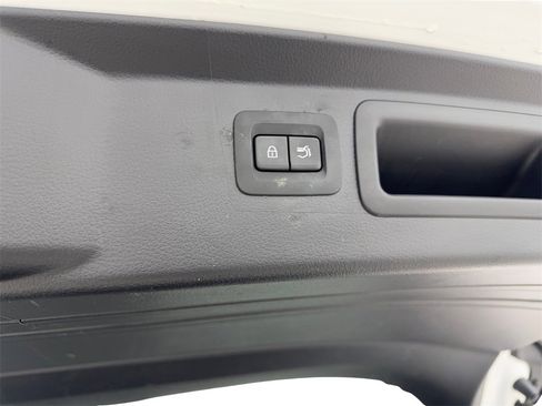 Used 2024 MAZDA CX-50 AWD 2.5 S w/ Cargo Package image 82