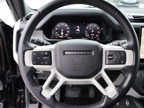 Used 2024 Land Rover Defender 110 SE AWD/4WD image 29
