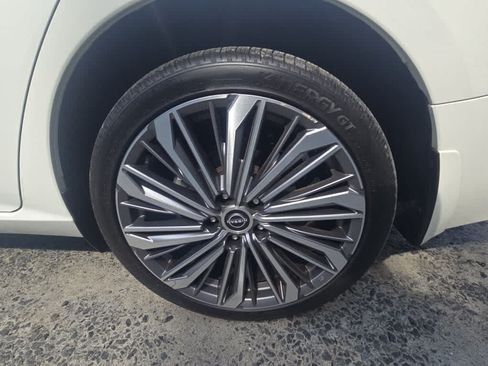 Used 2023 Nissan Altima 2.5 SL AWD/4WD image 10