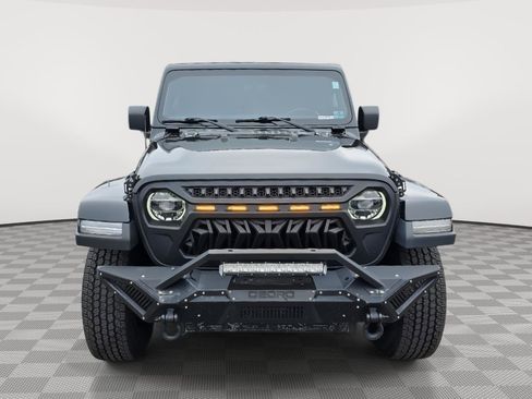 Used 2018 Jeep Wrangler Unlimited Sahara w/ Dual Top Group image 2