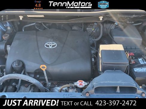 Used 2017 Toyota Sienna LE image 21