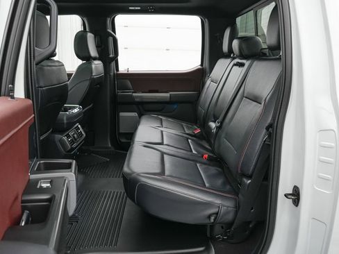 Certified 2023 Ford F150 Lariat w/ Equipment Group 502A High image 19