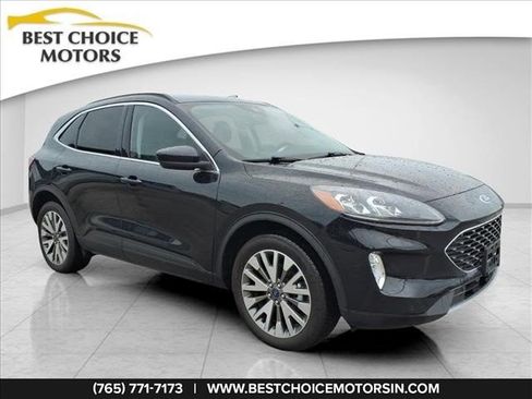 Used 2022 Ford Escape Titanium AWD/4WD image 1