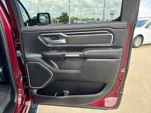 Used 2024 RAM 1500 Laramie AWD/4WD image 24