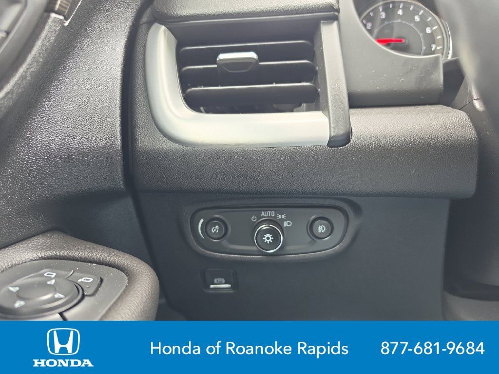 Used 2021 GMC Terrain SLT w/ LPO, Floor Liner Package FWD image 29
