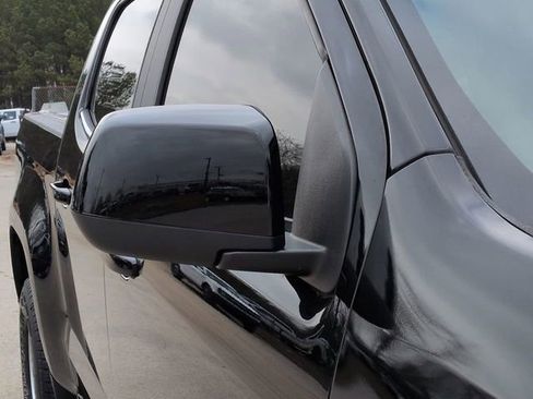 Used 2020 Chevrolet Colorado W/T w/ WT Convenience Package image 12