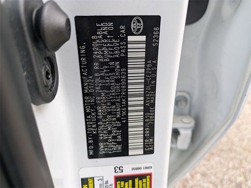 Used 2024 Toyota Camry XSE image 30