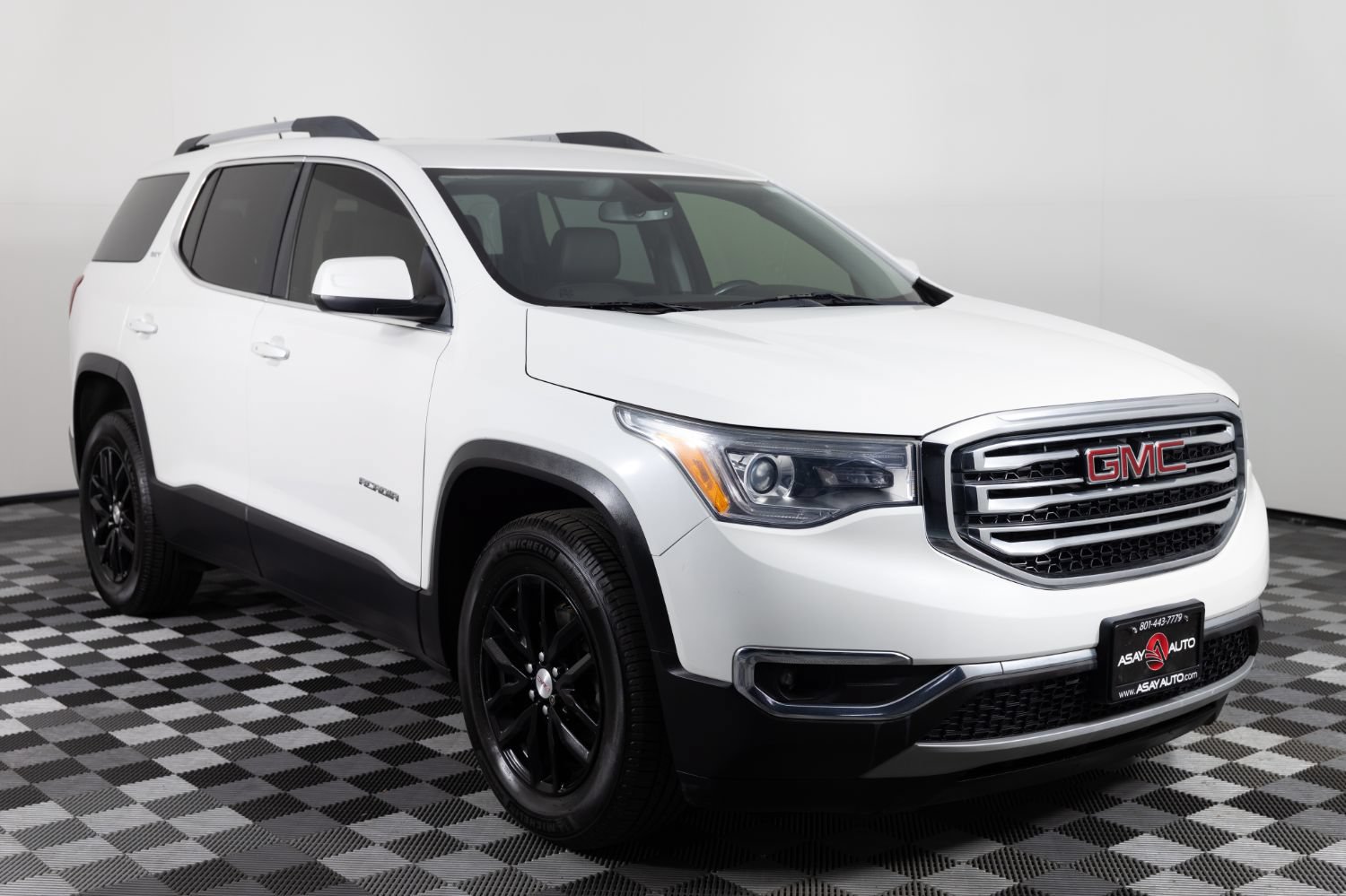 Used 2018 GMC Acadia SLT FWD image 10