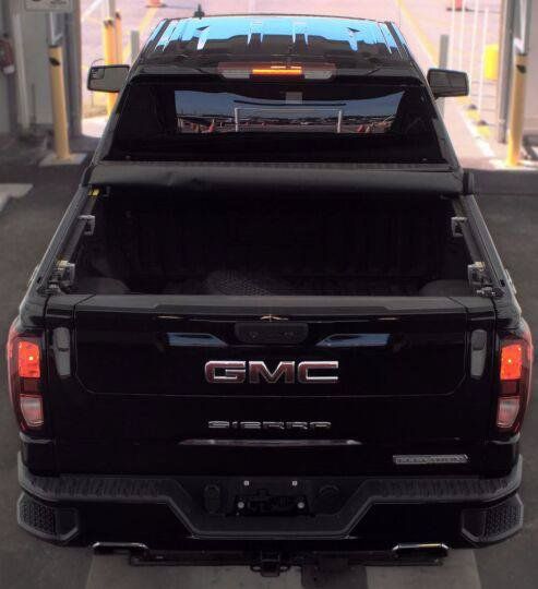 Used 2023 GMC Sierra 1500 Elevation AWD/4WD image 4