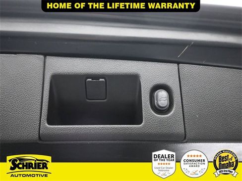 Used 2020 Cadillac Escalade Premium Luxury image 43