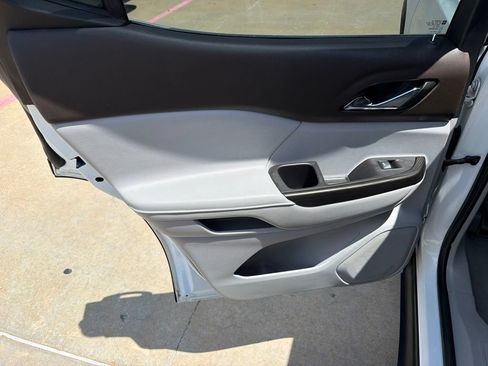 Used 2019 GMC Acadia SLT FWD image 15