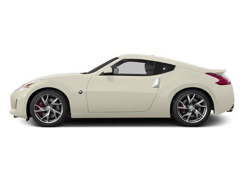 Used 2014 Nissan 370Z Coupe w/ Sport Package RWD image 4