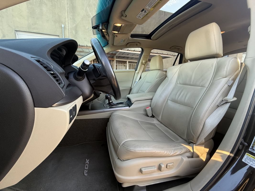 Used 2014 Acura RDX w/ Technology Package AWD/4WD image 6
