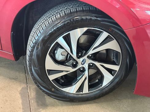 Used 2025 Subaru Legacy Premium AWD/4WD image 18
