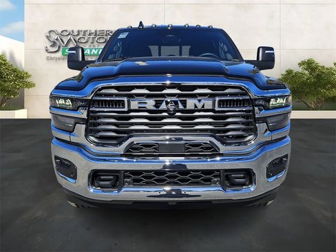 New 2026 RAM 2500 Tradesman AWD/4WD image 8