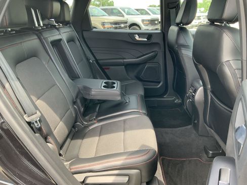 Used 2023 Ford Escape ST-Line w/ Tech Pack #1 AWD/4WD image 53