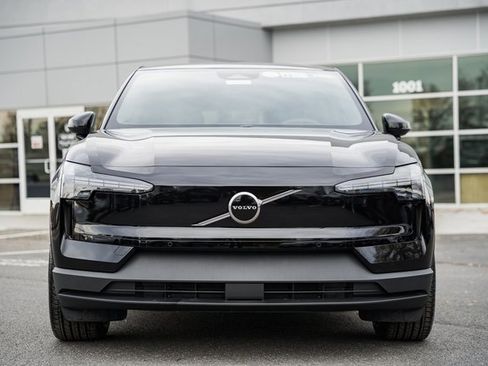 New 2026 Volvo EX30 Plus image 2