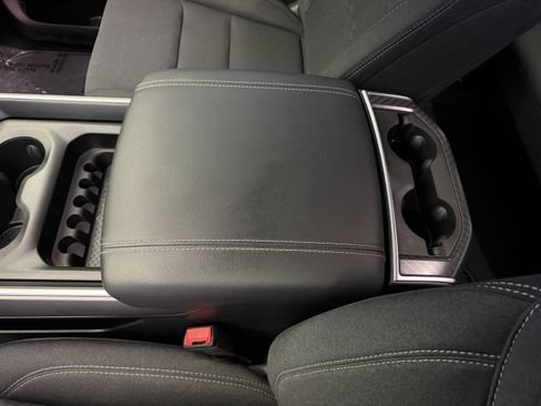 Used 2025 RAM 1500 Big Horn AWD/4WD image 25