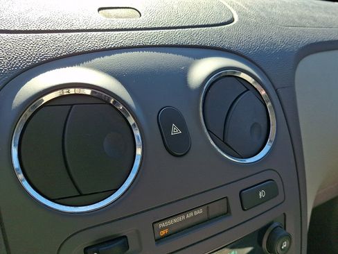 Used 2006 Chevrolet HHR LT w/ Preferred Equipment Group image 23