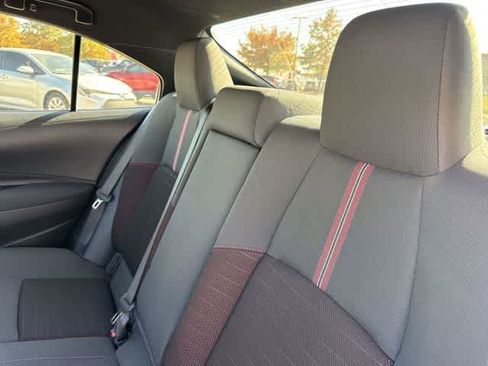 Used 2026 Toyota Corolla SE image 15