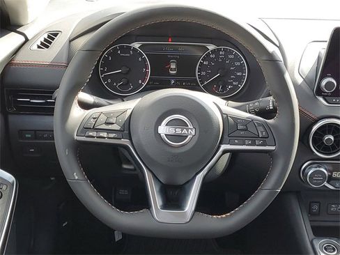 New 2025 Nissan Sentra SR w/ Midnight Edition image 29
