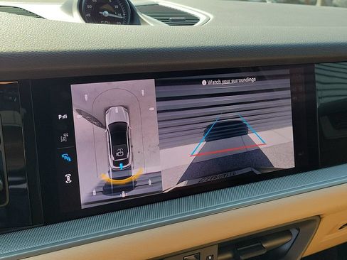 New 2026 Porsche Cayenne Coupe AWD/4WD image 31