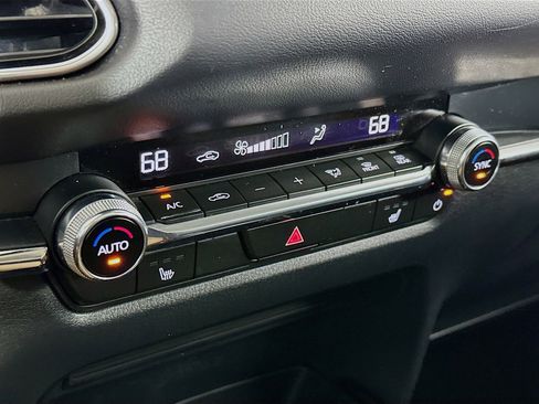 Used 2025 MAZDA CX-30 AWD 2.5 S w/ Preferred Package image 24