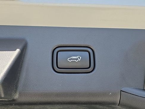 Used 2023 Hyundai Tucson Limited FWD image 7