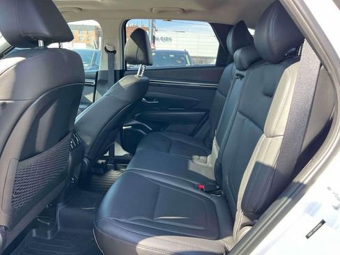 Used 2023 Hyundai Tucson SEL w/ Convenience Package image 12