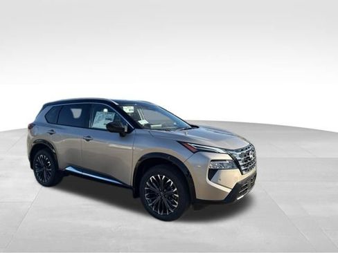 New 2026 Nissan Rogue Platinum image 8