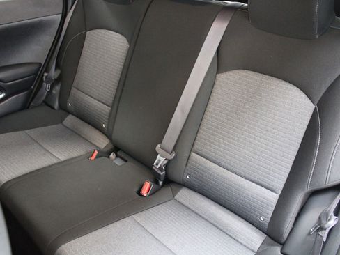 Used 2021 Kia Soul S image 16