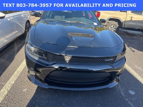 Used 2023 Dodge Charger R/T w/ Navigation & Travel Group image 2