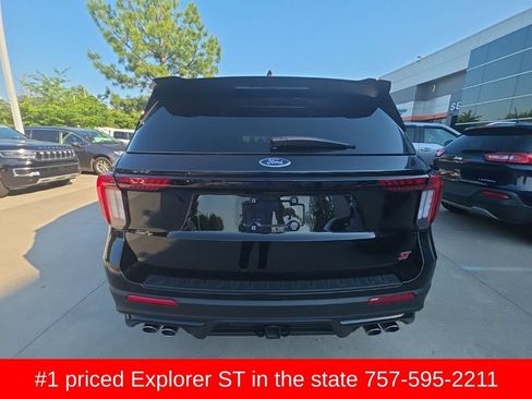 Used 2026 Ford Explorer ST w/ Sun And Sound Package AWD/4WD image 8