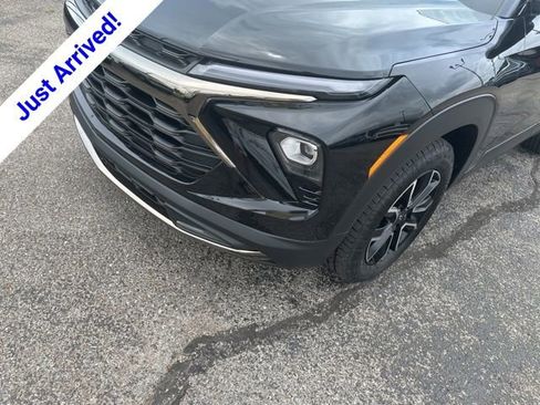 New 2026 Chevrolet TrailBlazer ACTIV w/ Driver Confidence Package FWD image 9