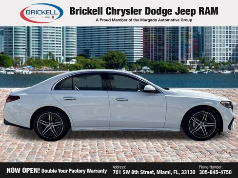 Used 2024 Mercedes-Benz E 350 4MATIC Sedan image 4