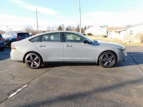 New 2026 Honda Accord SE image 2