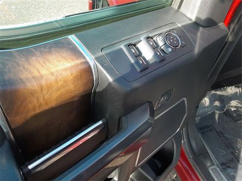 Used 2018 Ford F150 Limited w/ Trailer Tow Package image 14