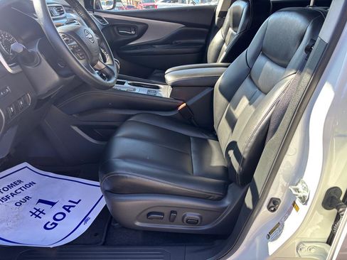 Used 2024 Nissan Murano SV w/ SV Midnight Edition Package image 10