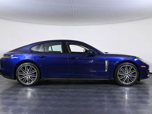 Certified 2023 Porsche Panamera Platinum Edition RWD image 8