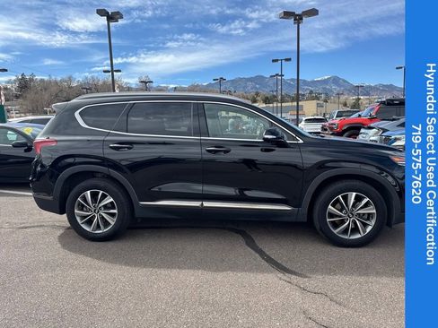 Used 2019 Hyundai Santa Fe Ultimate w/ Cargo Package image 11