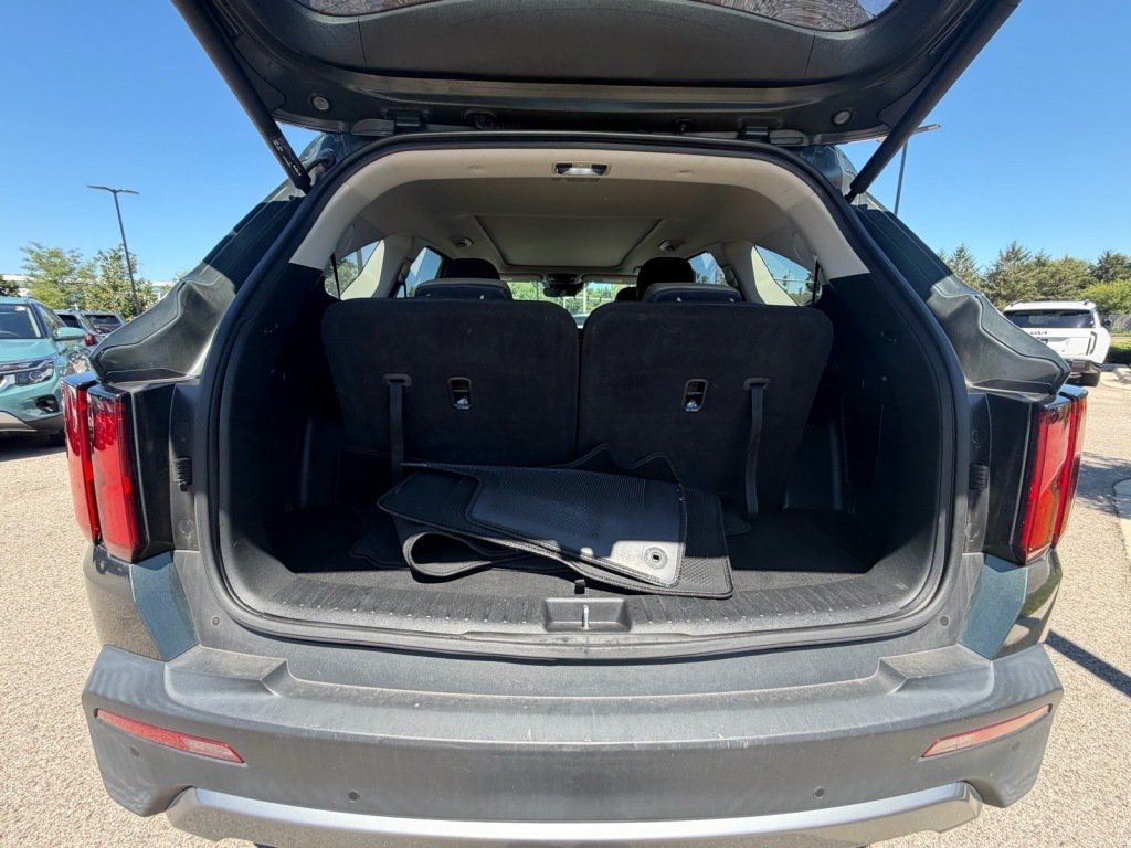 Used 2023 Kia Sorento SX Prestige AWD/4WD image 6